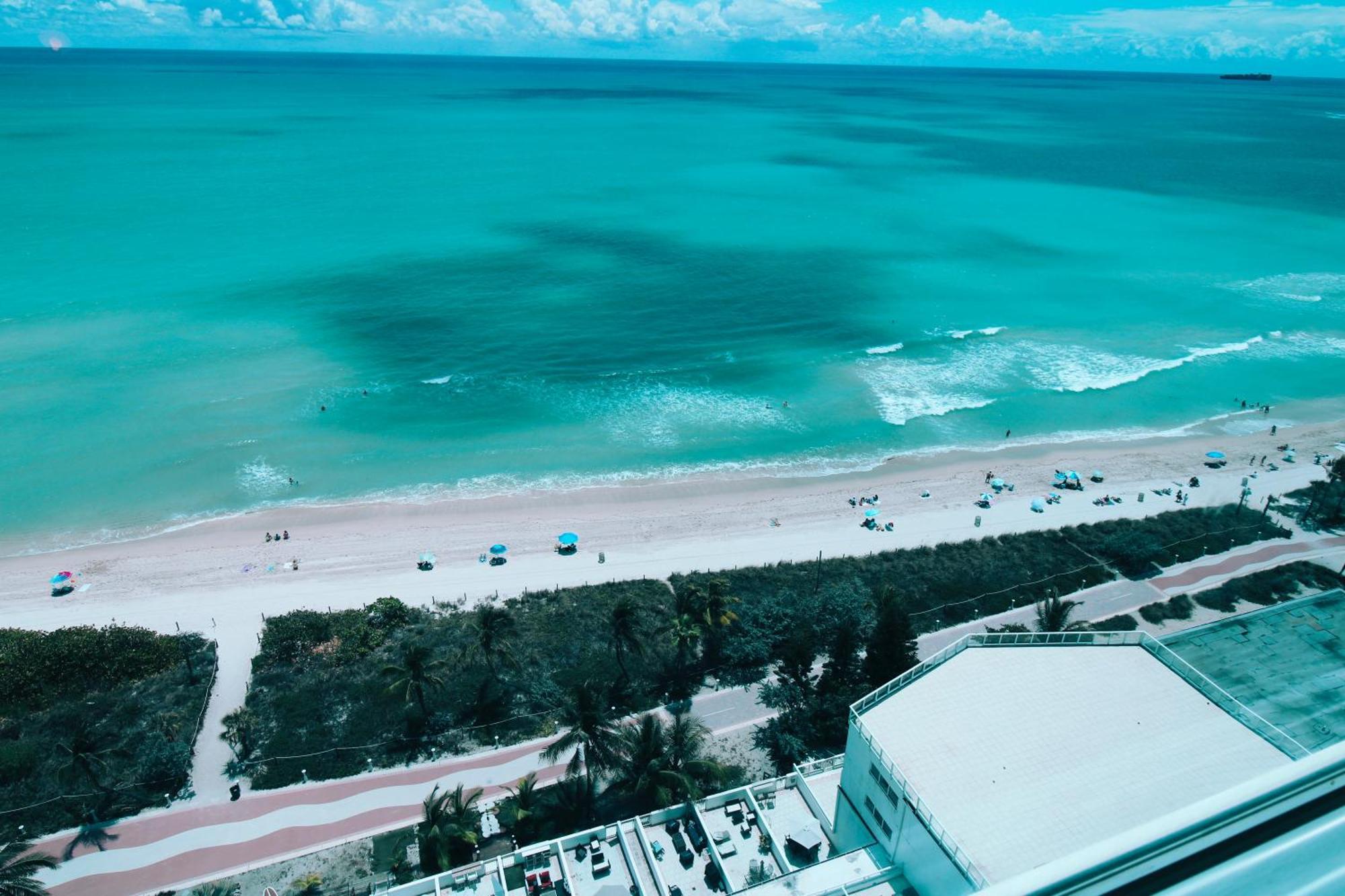 Castle 1733 Ocean View Studio With Direct Beach Access, Pool, Tennis & Free Parking Miami Beach Extérieur photo