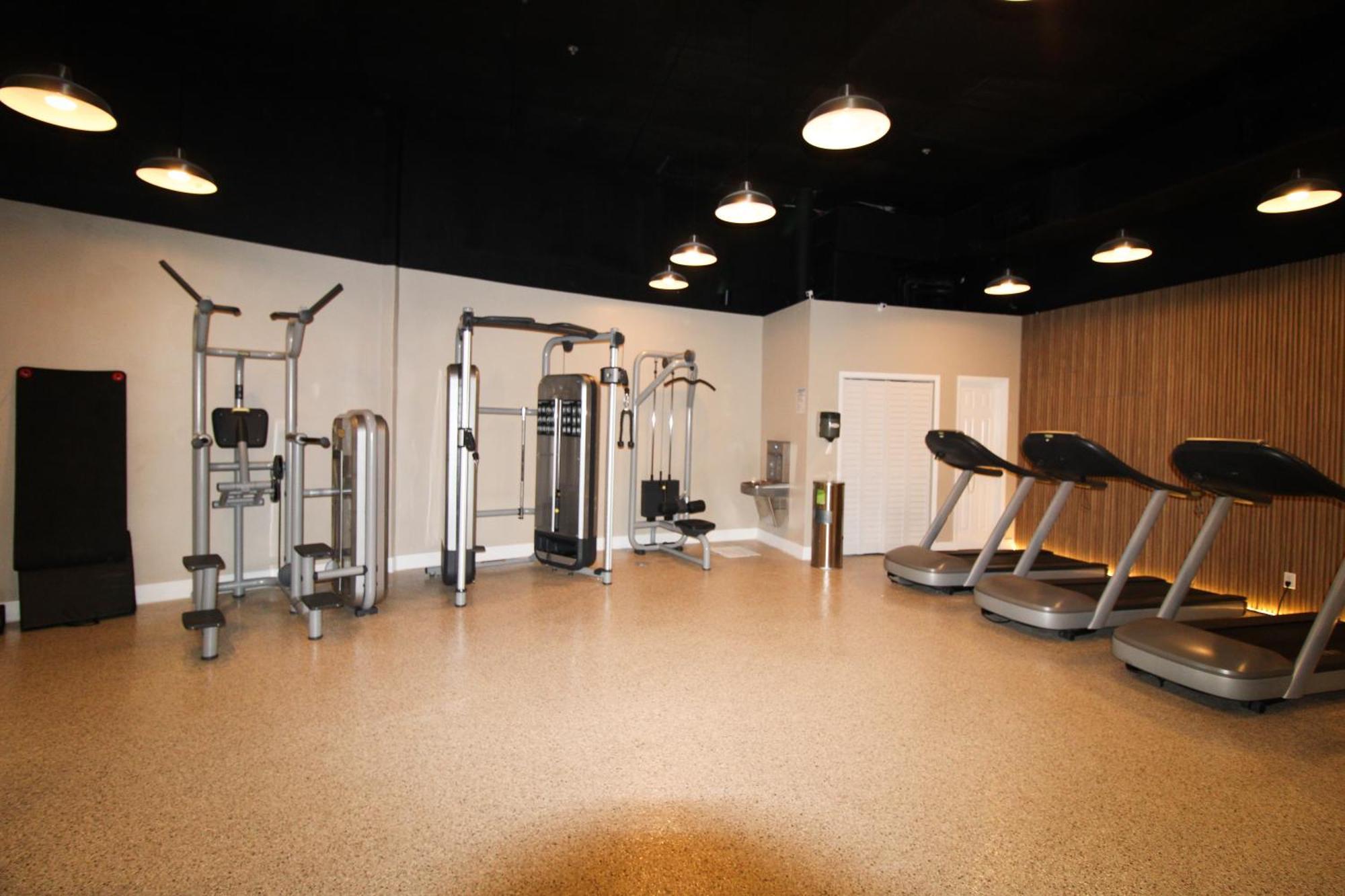 Castle 1733 Ocean View Studio With Direct Beach Access, Pool, Tennis & Free Parking Miami Beach Extérieur photo