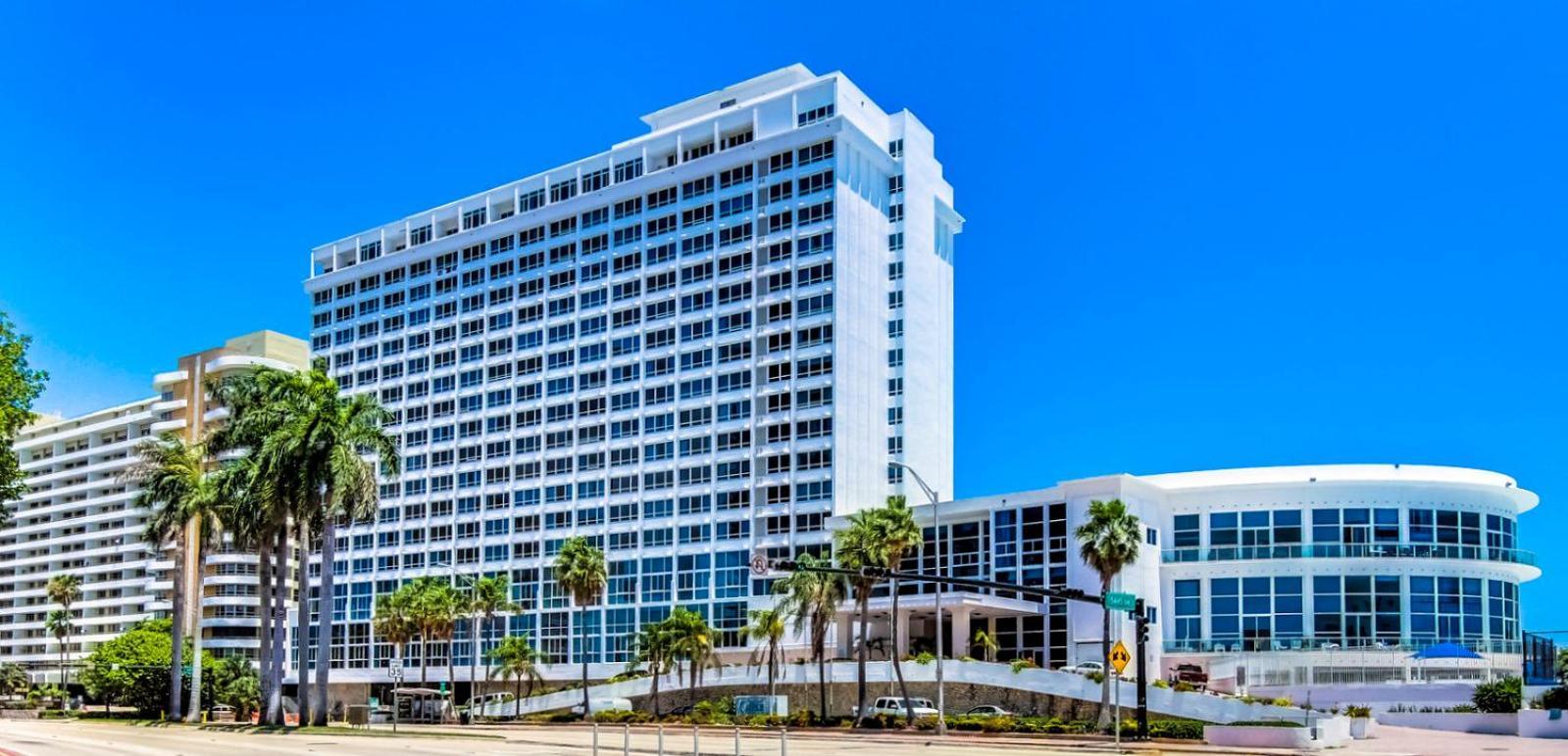 Castle 1733 Ocean View Studio With Direct Beach Access, Pool, Tennis & Free Parking Miami Beach Extérieur photo